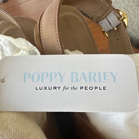 Poppy Barley Cross Town Sandal - As New - Picture 8 of 13